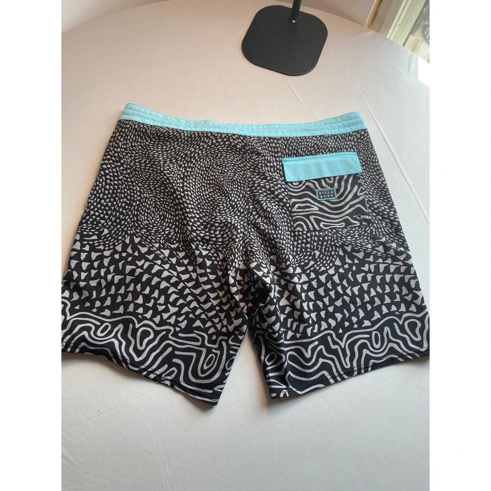 Billabong Lo Tides Sundays Board Shorts Mens 38 Black White Geometric M142NBSU
